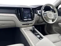 Used Volvo XC60 Plus 197 HP (144 kW) 2023 Blue SUV