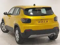 Used Jeep Avenger Summit 100 HP (73 kW) 2025 Yellow SUV