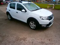 Used Dacia Sandero Lauréate 90 HP (66 kW) 2014 White Hatchback