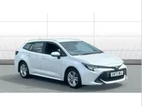 Used Toyota Corolla 122 HP (89 kW) 2022 White Estate