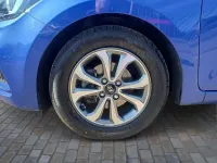 Used Hyundai i20 SE 84 HP (61 kW) 2019 Blue Hatchback