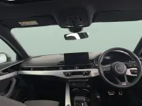 Begagnad Audi A4 S-Line 2024 Grön Sedan