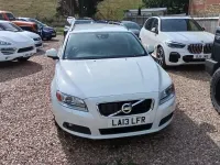 Used Volvo V70 SE 180 HP (132 kW) 2026 White Estate