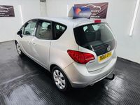 Second-hand Vauxhall Meriva S 130 CP (95 kW) 2010 Argintiu Monovolum
