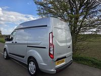 Begagnad Ford Transit Custom Trend 105 HK (77 kW) 2022 Silver Van