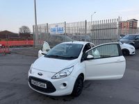 Used Ford Ka 69 HP (50 kW) 2013 White Hatchback