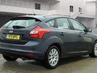 Used Ford Focus Titanium 150 HP (110 kW) 2011 Grey Hatchback