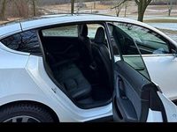 Used Tesla Model 3 Performance 461 kW (627 HP) 2020 White Sedan