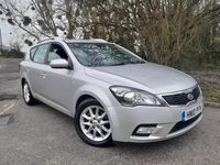 Used Kia Ceed 2010 Silver Hatchback