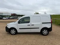 Used Nissan NV250 Acenta 115 HP (84 kW) 2021 White Van