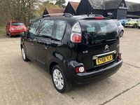 Używany Citroën C3 Picasso PureTech 2016 Czarny Minivan