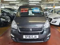 Used Peugeot Partner Tepee Active 75 HP (55 kW) 2016 Grey MPV