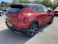 Used Volvo XC40 R-Design 150 HP (110 kW) 2019 Red SUV