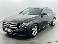 Begagnad Mercedes E220 Premium 194 HK (142 kW) 2017 Svart Sedan
