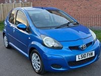 Used Toyota Aygo 67 HP (49 kW) 2010 Blue Hatchback