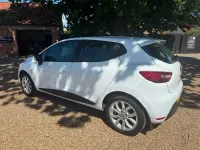 Used Renault Clio Play 75 HP (55 kW) 2017 White Hatchback