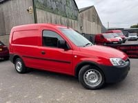 Used Vauxhall Combo 75 HP (55 kW) 2011 Red Van