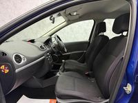 Used Renault Clio II Dynamique 98 HP (72 kW) 2006 Blue Hatchback