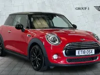 Usado Mini Cooper Hatch 136 HP (100 kW) 2018 Vermelho Citadino