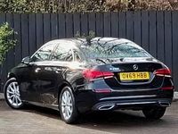 Usado Mercedes A200 163 CV (119 kW) 2019 Negro Berlina