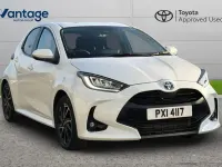Used Toyota Yaris Design 113 HP (83 kW) 2023 White Hatchback