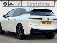 Usado BMW iX M Sport 295 kW (402 CV) 2025 Blanco SUV
