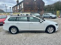 Used VW Passat S 120 HP (88 kW) 2015 White Estate