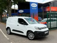 Used Citroën Berlingo 100 HP (73 kW) 2022 White MPV