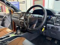 Usado Ford Ranger Wildtrack 200 HP (147 kW) 2016 Laranja Pickup