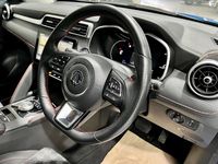 Used MG ZS SE 114 kW (156 HP) 2022 Blue SUV
