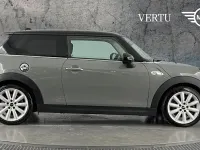 Used Mini Cooper S Classic 192 HP (141 kW) 2019 Grey Hatchback
