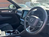 Used Volvo XC40 R-Design 190 HP (139 kW) 2019 Silver SUV