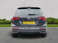 Używany VW Tiguan S 150 KM (110 kW) 2022 Szary SUV
