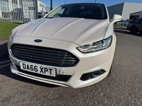 Used Ford Mondeo Titanium 180 HP (132 kW) 2016 White Hatchback