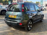 Usado Fiat Panda S 70 HP (51 kW) 2024 Verde Citadino