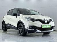 Used Renault Captur Signature 90 HP (66 kW) 2017 Cream and black SUV