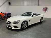 Używany Mercedes SL400 AMG 333 KM (244 kW) 2015 Biały Kabriolet
