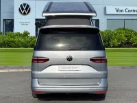 Usado VW California California 150 HP (110 kW) 2025 Prateado Van