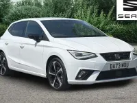 Used Seat Ibiza FR Sport 110 HP (80 kW) 2023 Nevada white Hatchback