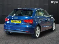 Begagnad Audi A1 Sportback Sport 95 HK (69 kW) 2017 Blå Halvkombi