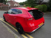 Used Volvo V40 R-Design Pro 120 HP (88 kW) 2017 Red Hatchback
