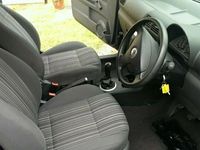 Begagnad VW Fox 2011 Halvkombi