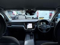 Used Volvo V60 Momentum 163 HP (119 kW) 2021 White Estate