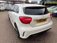 Used Mercedes A200 AMG 156 HP (114 kW) 2014 White Hatchback