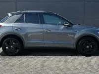 Novo VW T-Roc 150 HP (110 kW) 2025 SUV