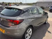 Used Vauxhall Astra SRi 101 HP (74 kW) 2017 Grey Hatchback