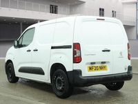 Used Peugeot Partner 2020 White MPV