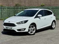 Used Ford Focus Zetec 120 HP (88 kW) 2017 White Hatchback