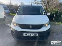 Used Peugeot Partner Premium 100 HP (73 kW) 2022 White MPV