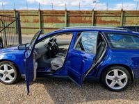Used Volvo V50 SE 136 HP (100 kW) 2004 Blue Estate